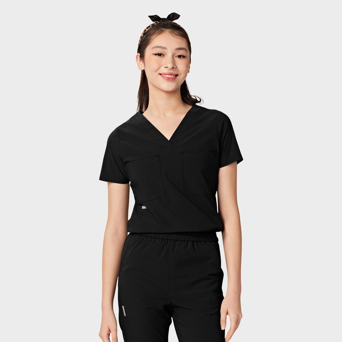 VALENCIA Women's ABC Tuck Band V-Neck Scrub Top – Parkley